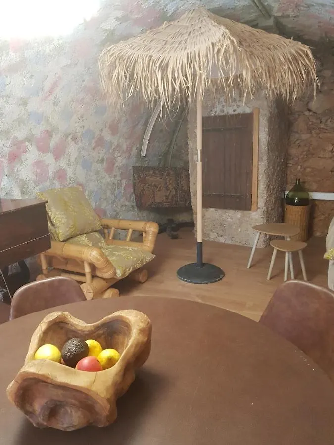 La Cave Au Soleil Du Midi Bed & Breakfast Saint-Blaise  0*, Saint-Blaise (Haute-Savoie) France